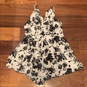 Black and white flower romper